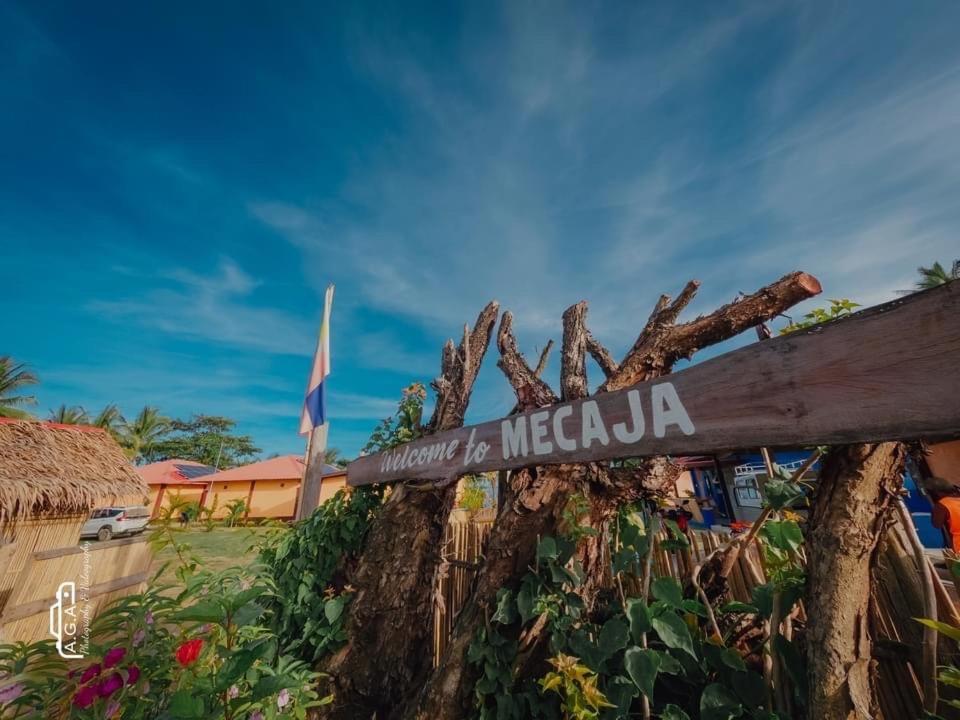 Mecaja Beach House Roxas  Экстерьер фото