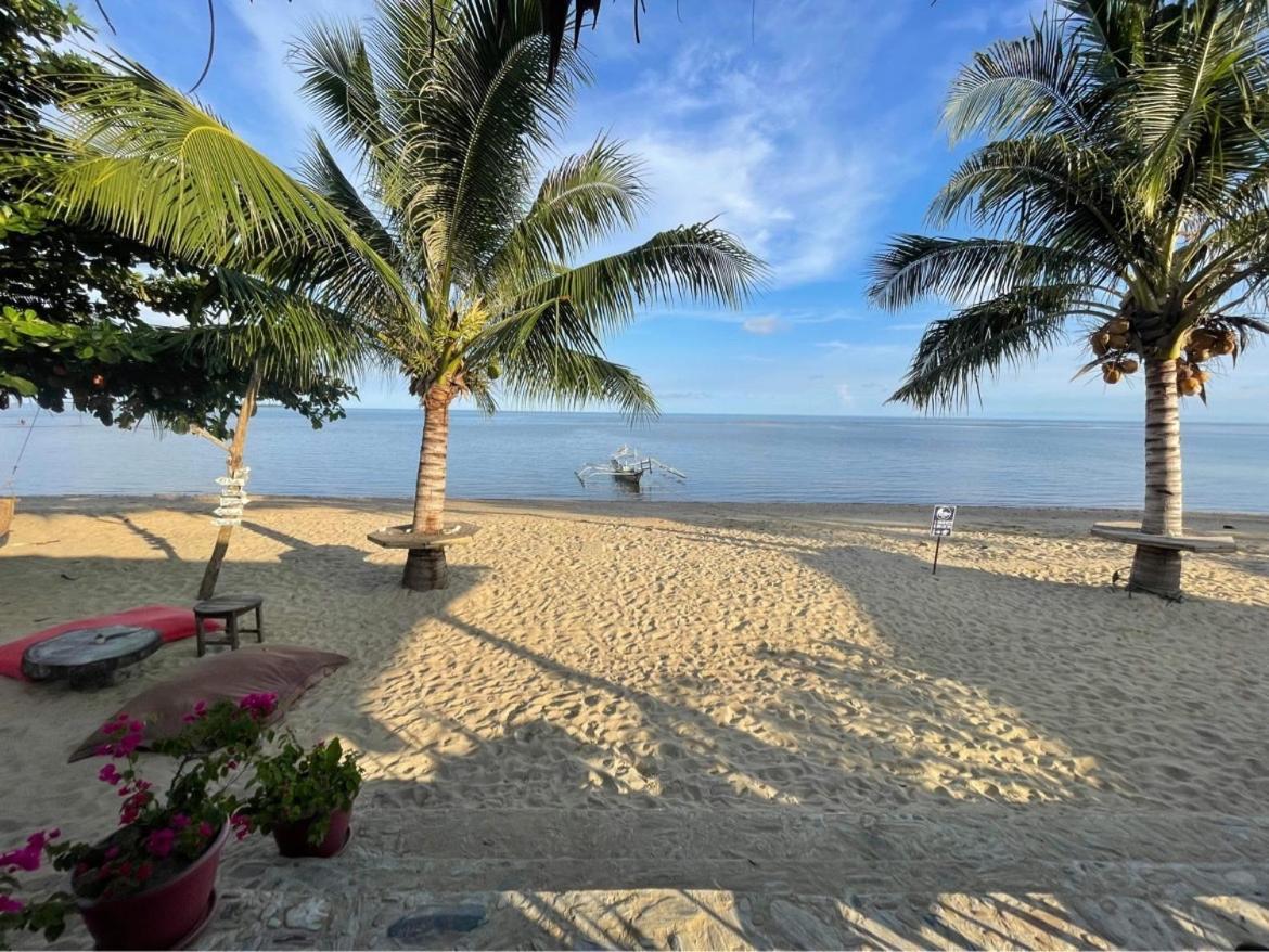 Mecaja Beach House Roxas  Экстерьер фото