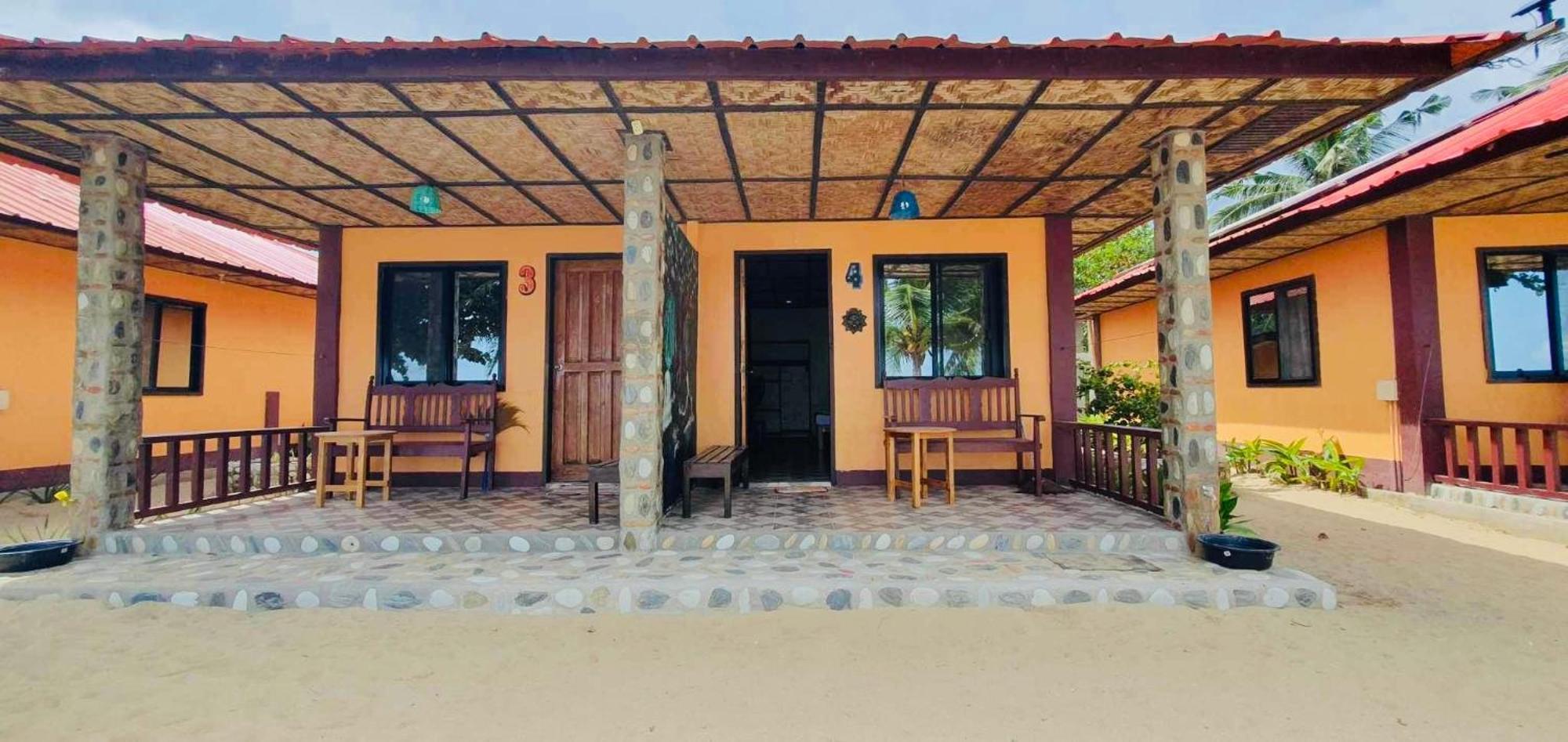 Mecaja Beach House Roxas  Экстерьер фото