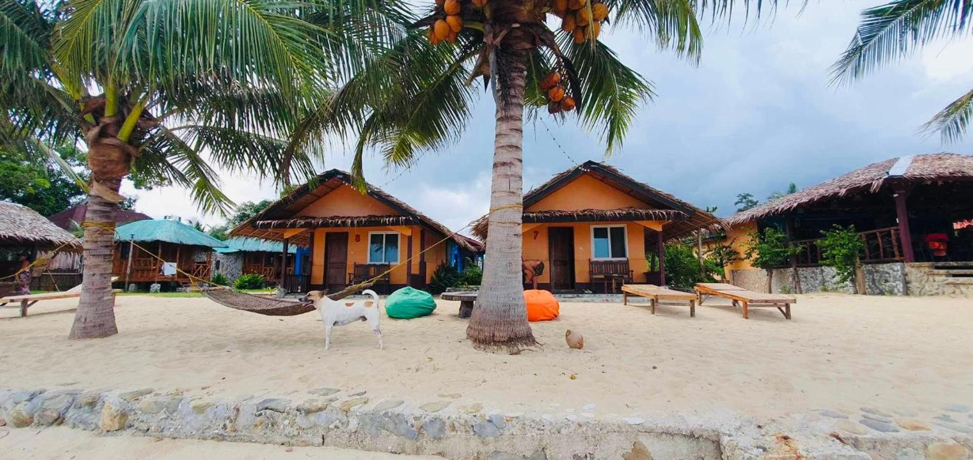 Mecaja Beach House Roxas  Экстерьер фото